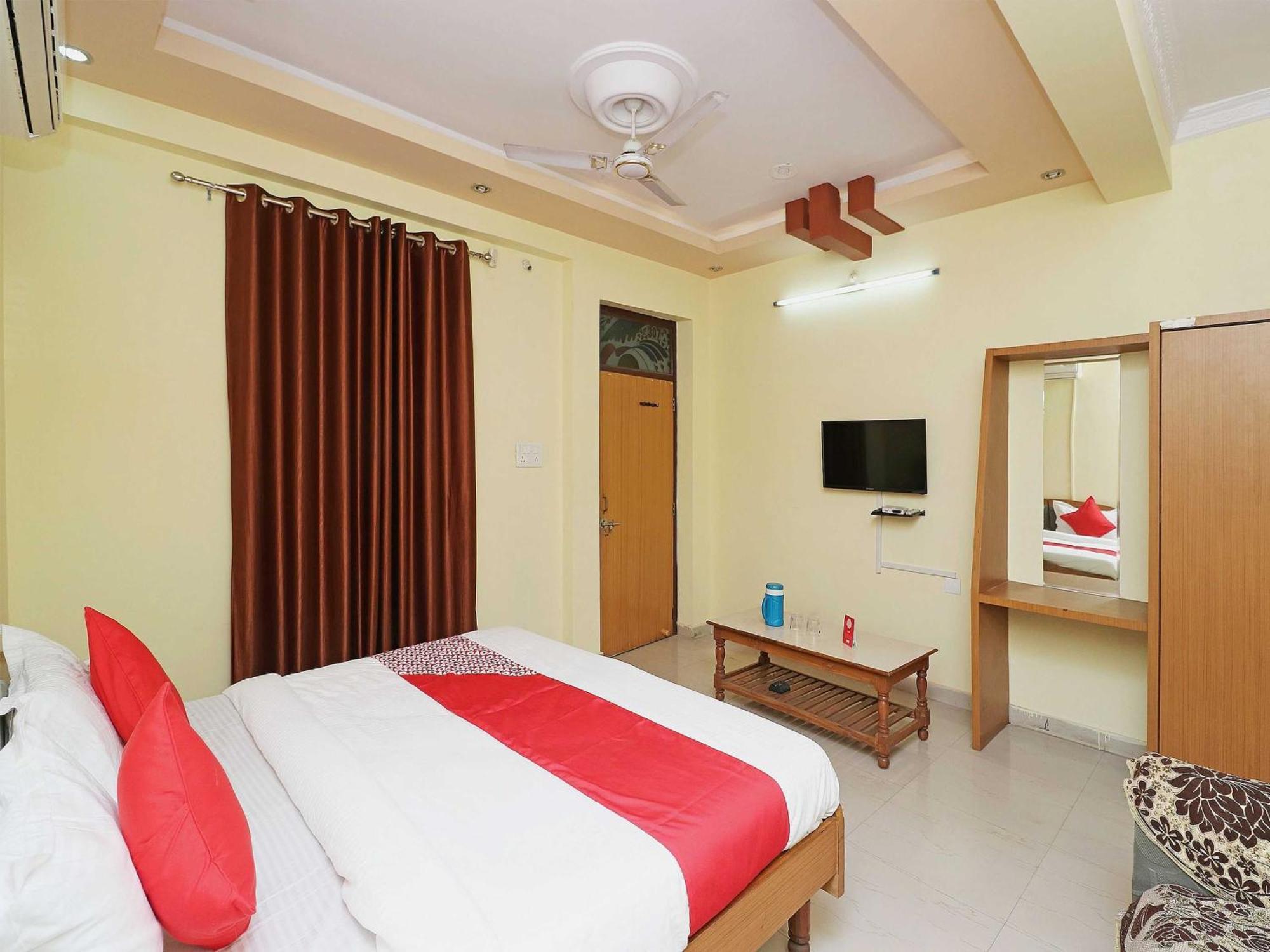 Oyo Flagship 12775 Bharat Plaza Hotel Kota  Exterior photo