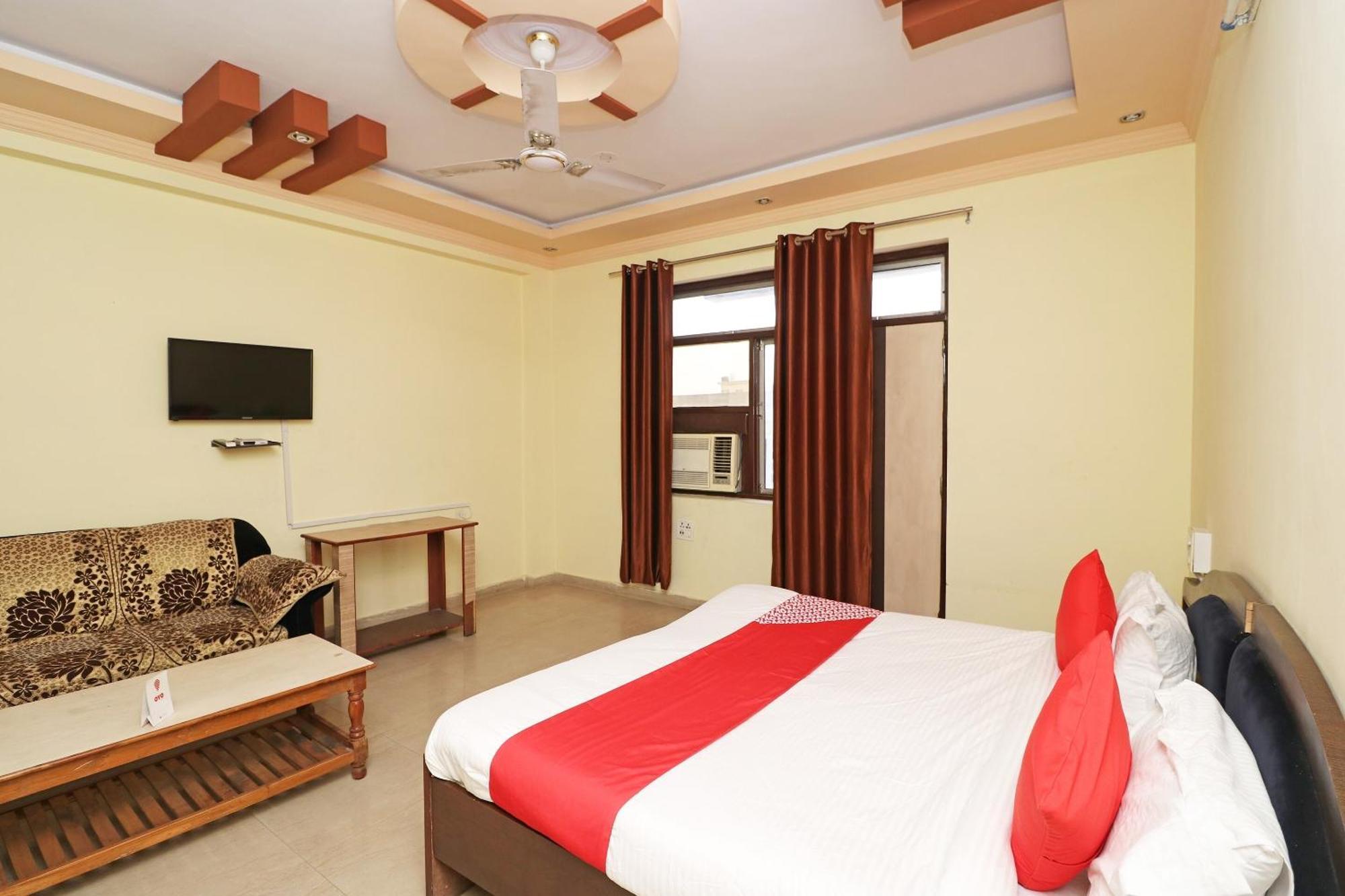 Oyo Flagship 12775 Bharat Plaza Hotel Kota  Exterior photo
